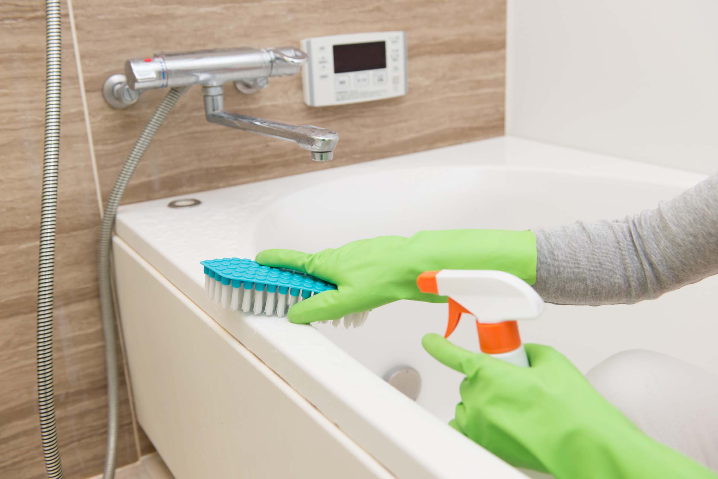 Cleaning Bath